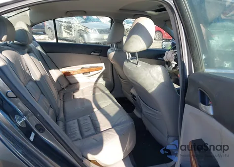 2012 Honda Accord 3.5 Ex-L z USA, uszkodzony, nr VIN 1HGCP3F84CA041111